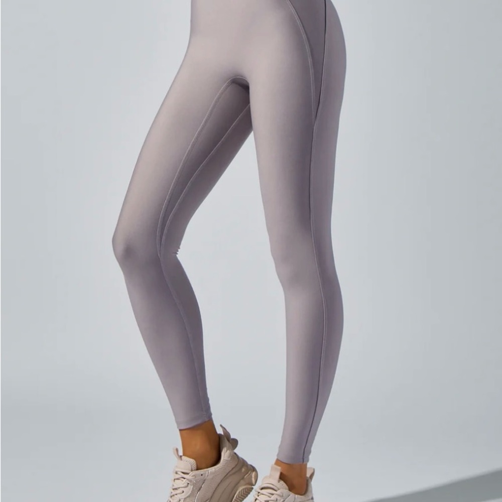 Women's Gray Leggings